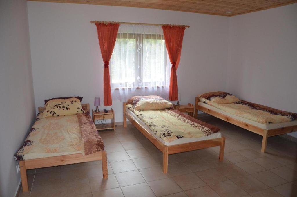 Agroturystyka U Siwego Rokitki  Экстерьер фото